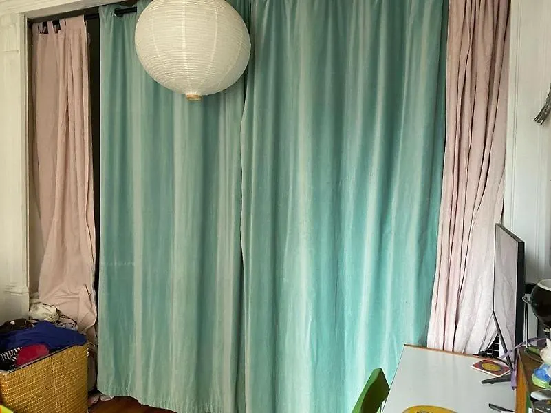 Apartamento Habitacion Grande Y Luminosa En Las Ramblas Barcelona